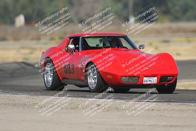 media/Sep-20-2025-Extreme Speed (Sat) [[1fcc23683c]]/Orange (Mid Intermediate)/Session 1 (Sunset)/